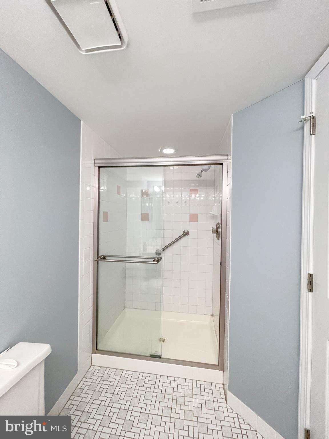2015 Welsh Road, Unit D60 Philadelphia, PA 19115 - Photo 10 of 35 Gallery Image 10
