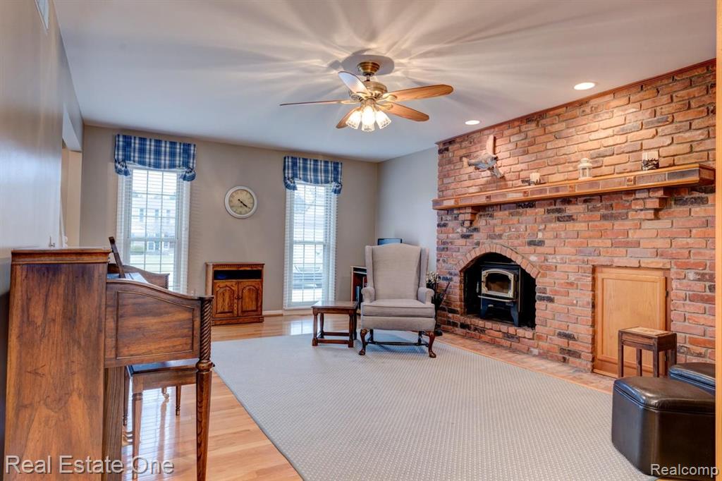 1190 Hathaway Rising Rochester Hills, MI 48306 - Photo 12 of 30