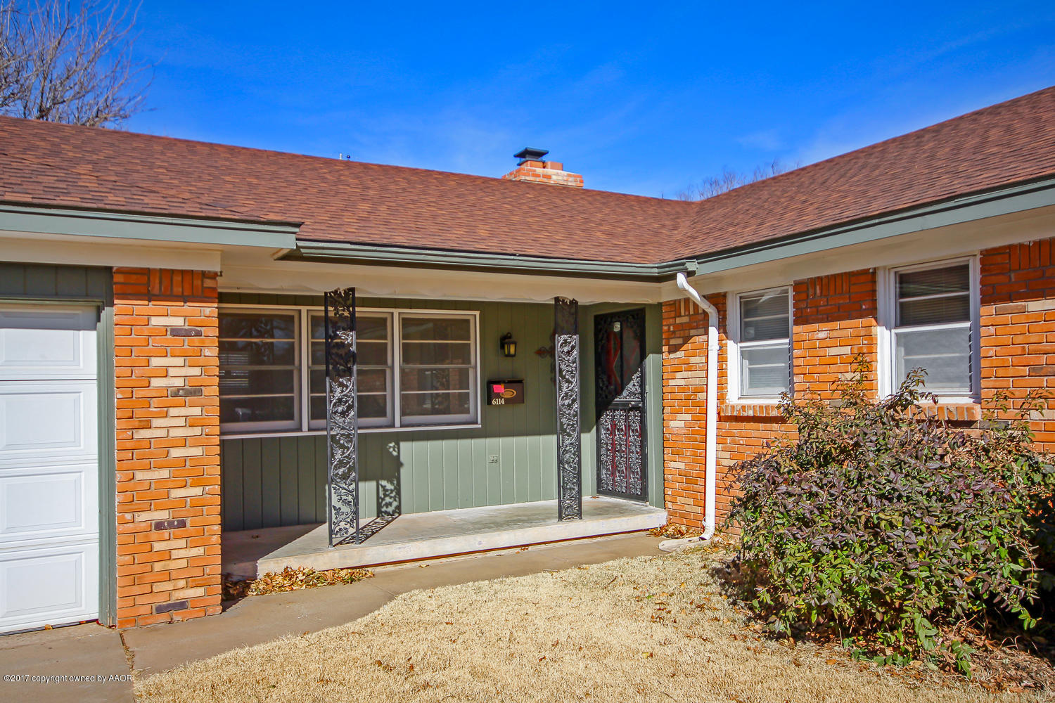 6114 Jameson Road Amarillo, TX 79106 - Photo 2 of 28 Front Porch