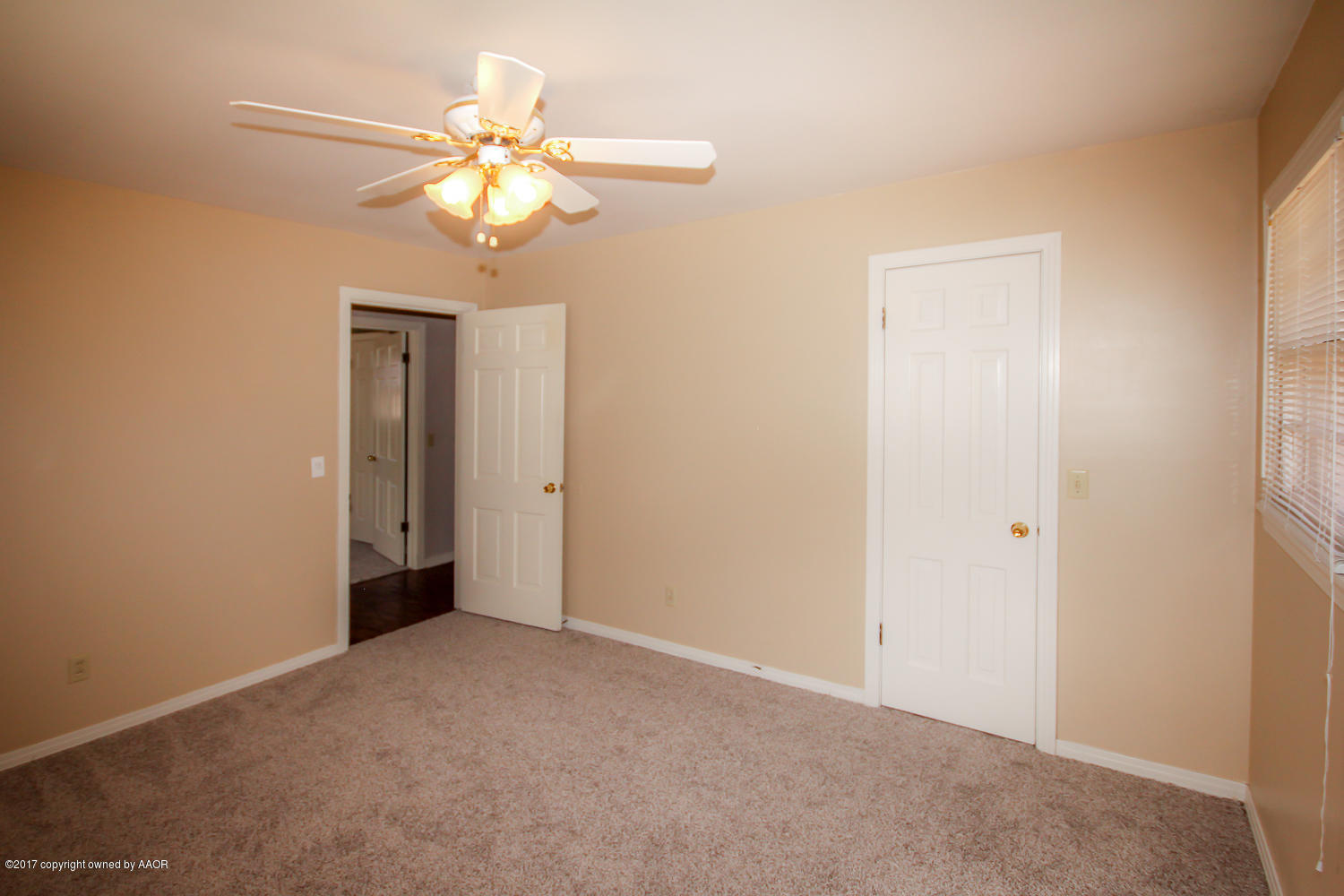 6114 Jameson Road Amarillo, TX 79106 - Photo 18 of 28 2nd Bedroom