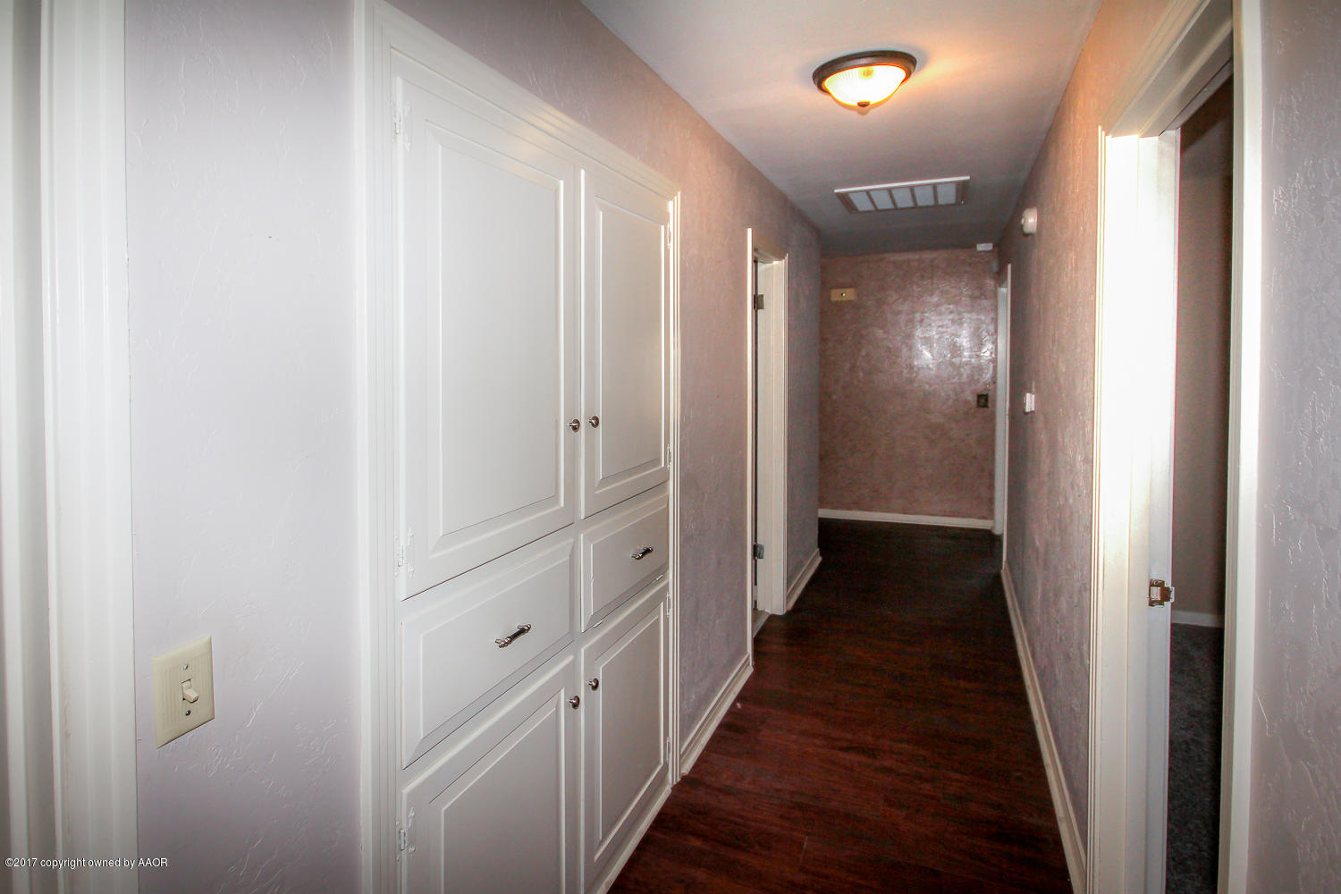 6114 Jameson Road Amarillo, TX 79106 - Photo 23 of 28 Hallway