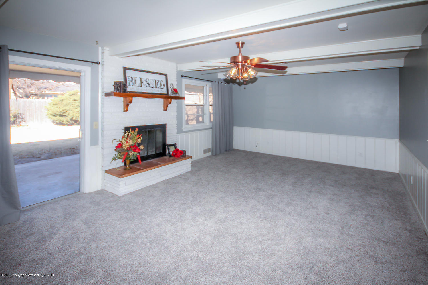 6114 Jameson Road Amarillo, TX 79106 - Photo 5 of 28 Living Area