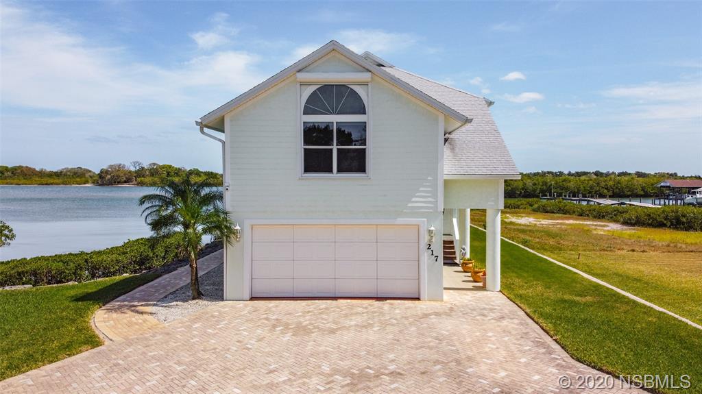 217 North Riverside Drive Edgewater, FL 32132 - Photo 2 of 49 Gallery Image 2
