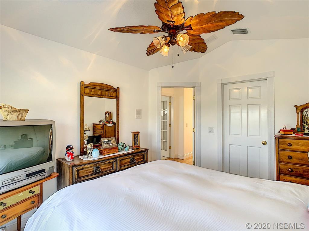 217 North Riverside Drive Edgewater, FL 32132 - Photo 22 of 49 Gallery Image 22