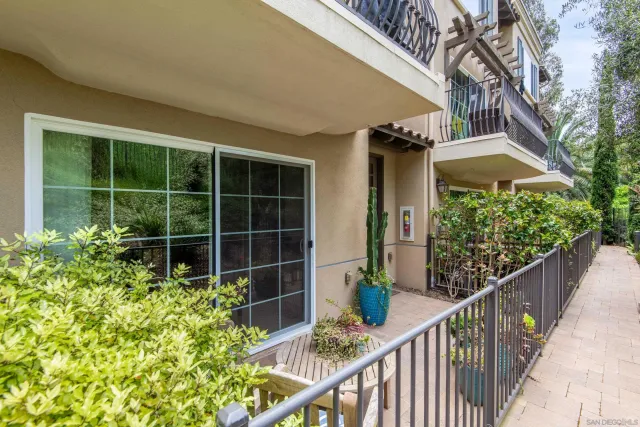 $1,495,000 | 2406 Torrey Pines Road, Unit 152, La Jolla, CA 92037