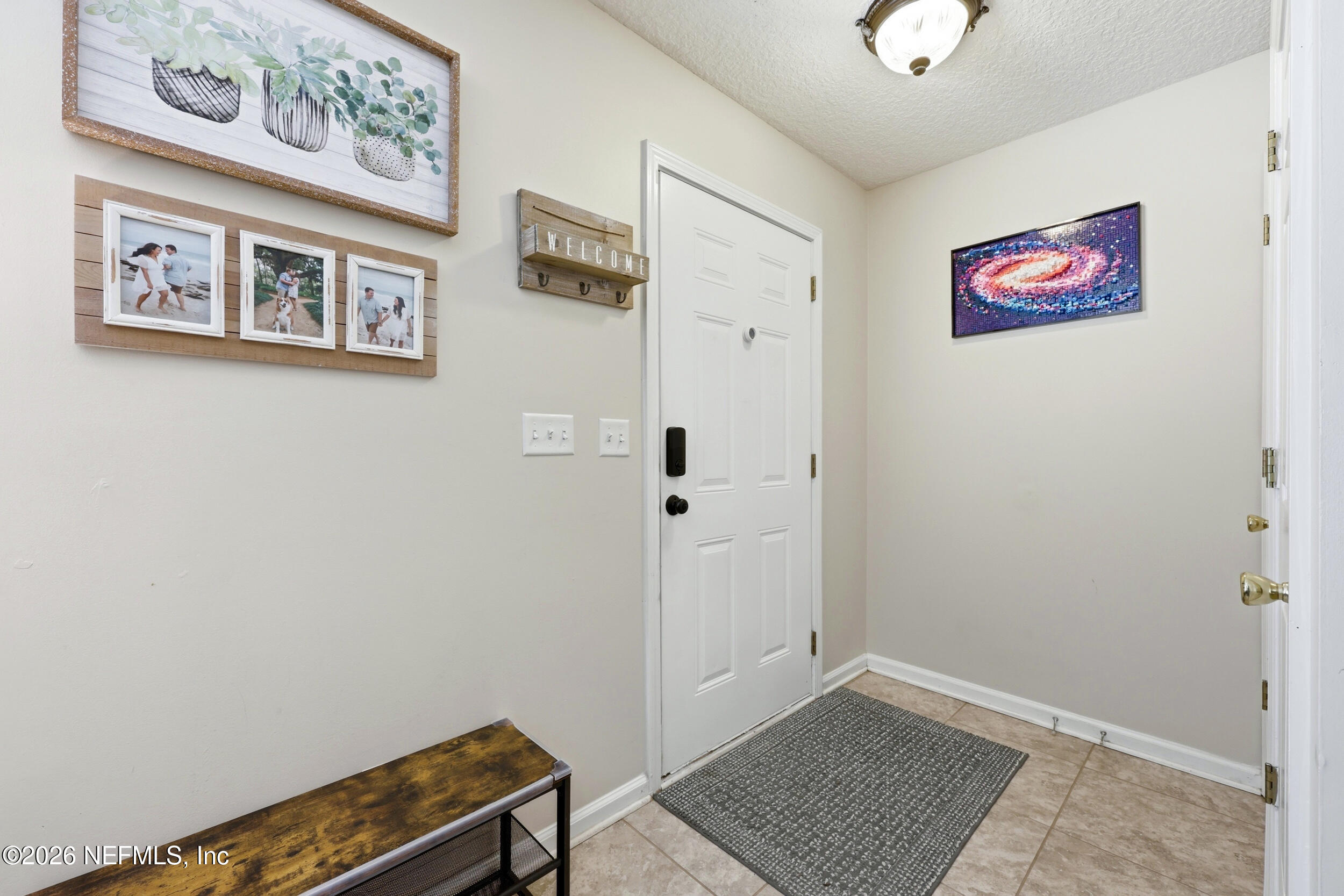 2736 Jewell Road Jacksonville, FL 32216 - Photo 4 of 31 Front Door / Entry Way