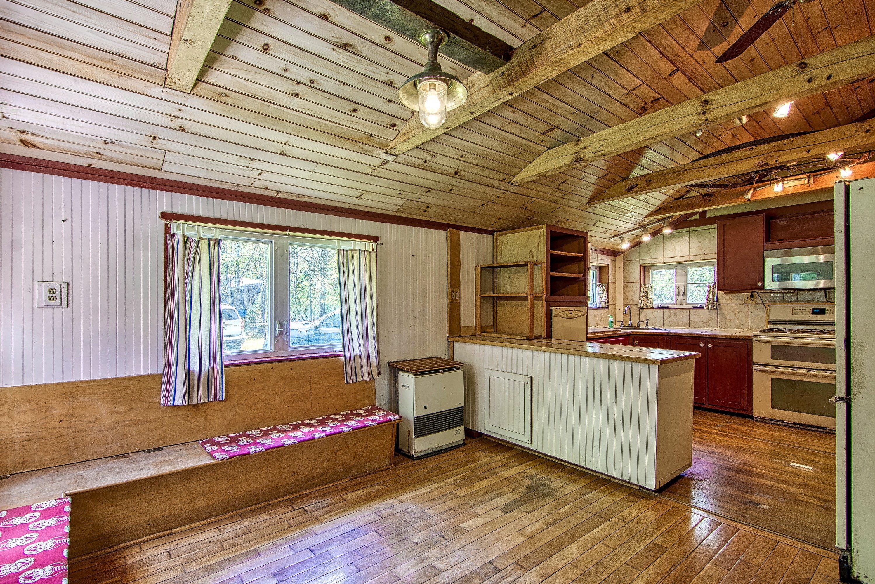 737 East Blue Hill Road Blue Hill, ME 04614 - Photo 3 of 27 004-006-DSC 9559-2996x2000