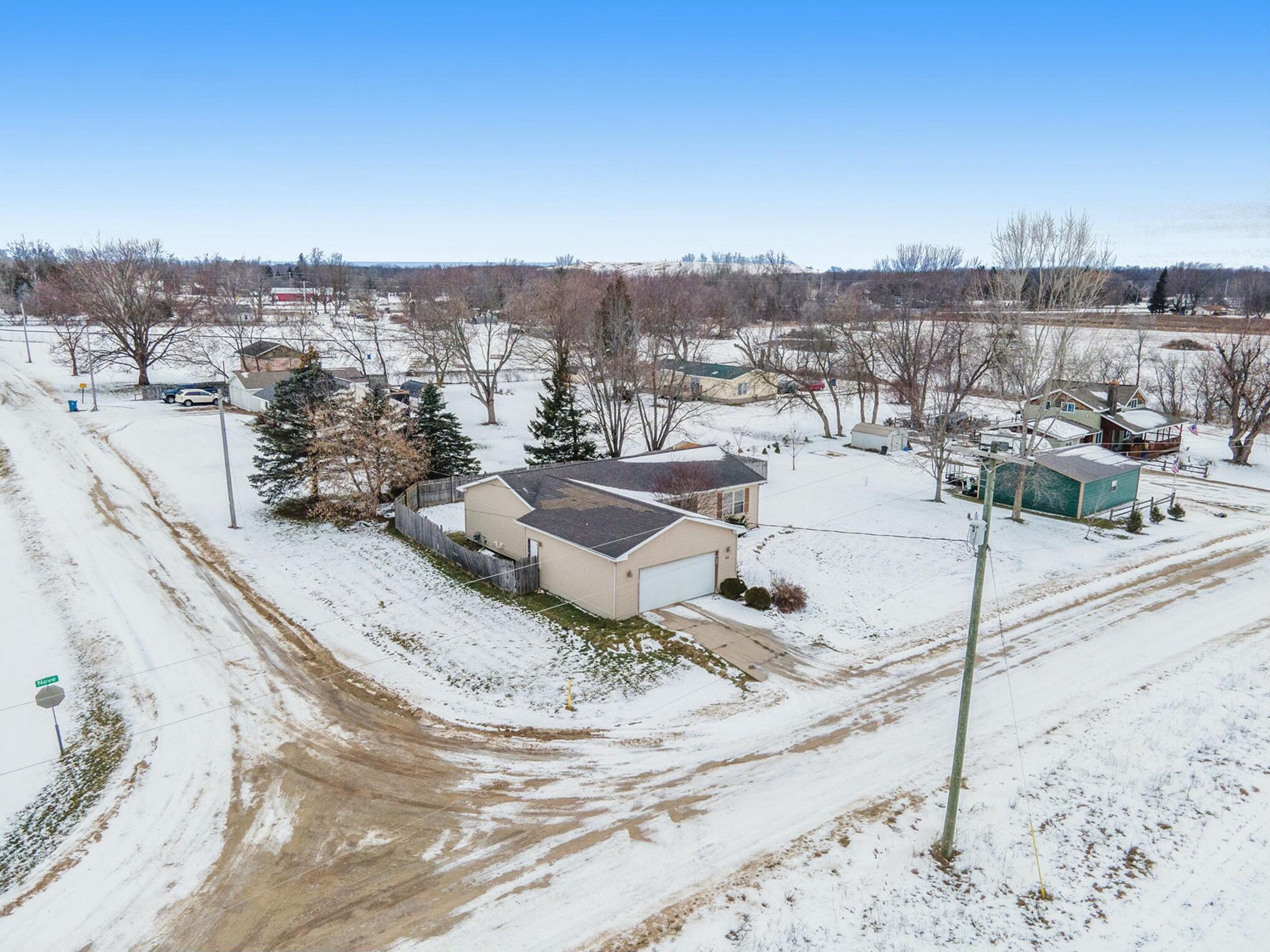 35 Neve Road Pierson, MI 49339 - Photo 16 of 23 tempImagelpZzqE