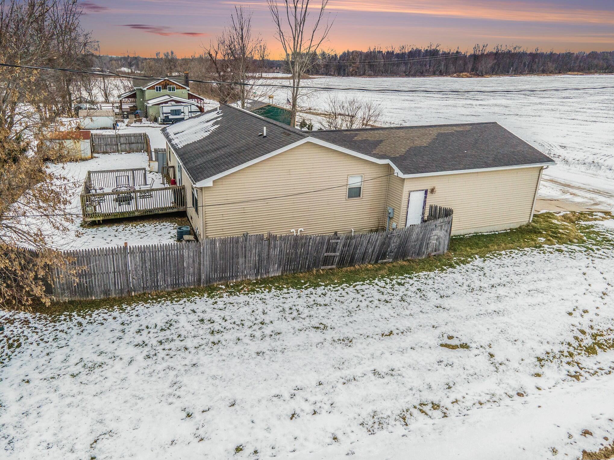 35 Neve Road Pierson, MI 49339 - Photo 21 of 23 tempImage5zWhvw