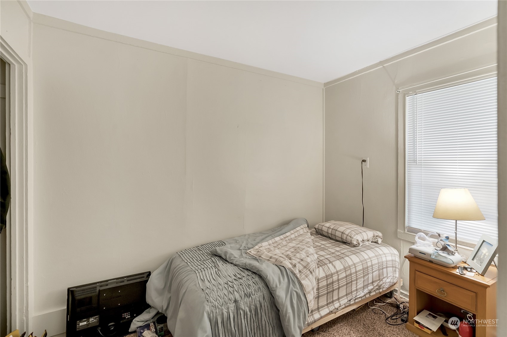 9016 236th Street Southwest, Unit 12 Edmonds, WA 98026 - Photo 16 of 18 Gallery Image 16