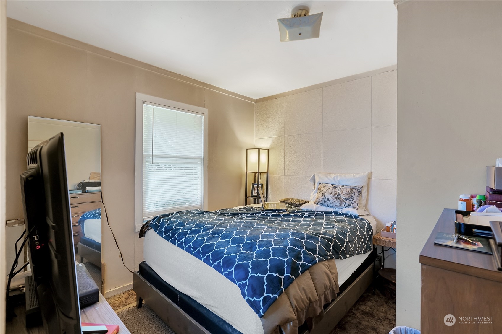 9016 236th Street Southwest, Unit 12 Edmonds, WA 98026 - Photo 6 of 18 Gallery Image 6