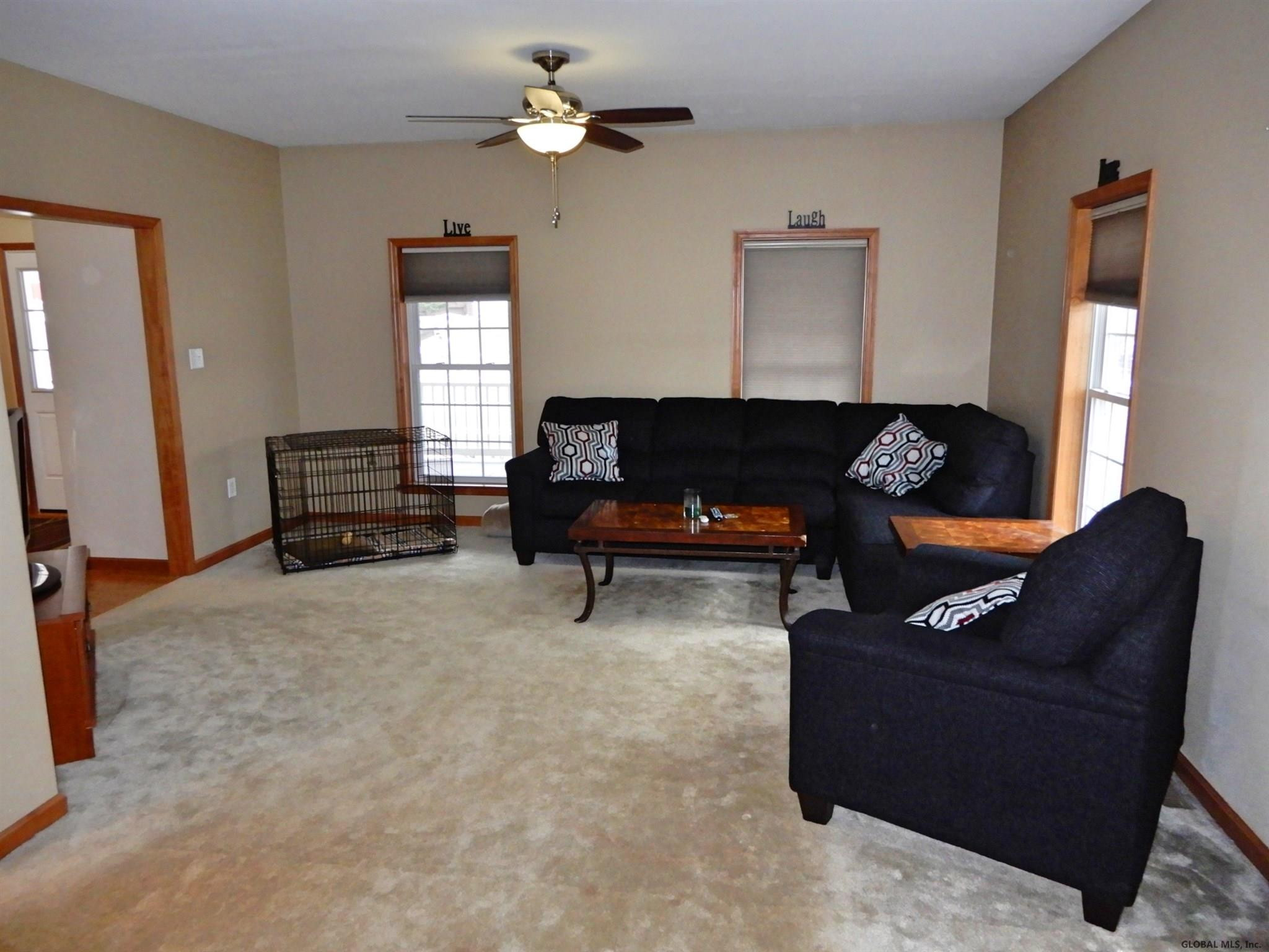 19 Tague Road Troy, NY 12182 - Photo 4 of 28 Photo 4