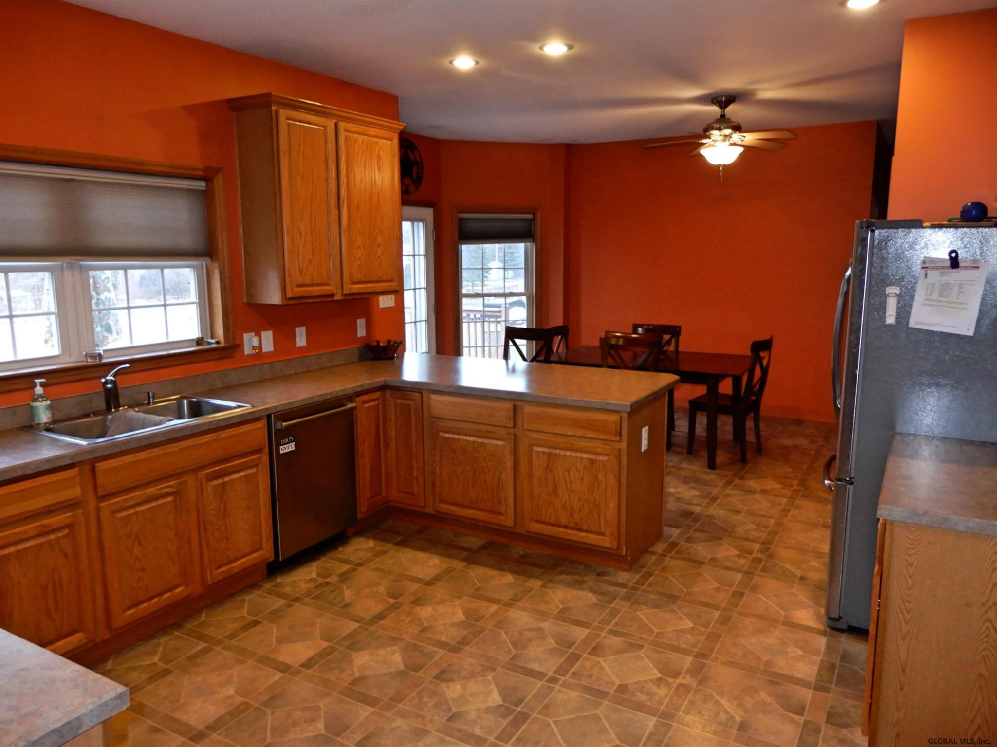 19 Tague Road Troy, NY 12182 - Photo 7 of 28 Photo 7