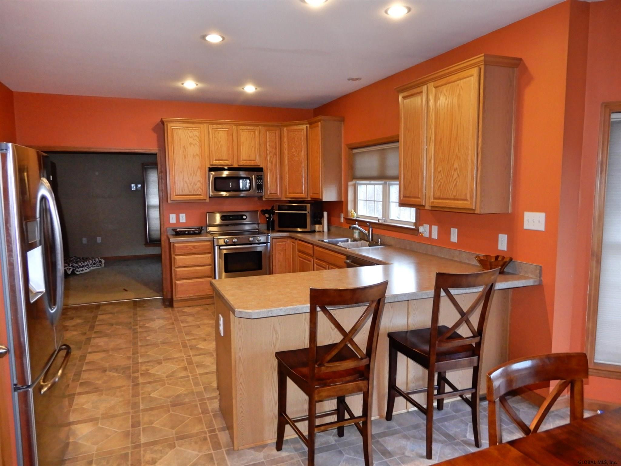 19 Tague Road Troy, NY 12182 - Photo 8 of 28 Photo 8