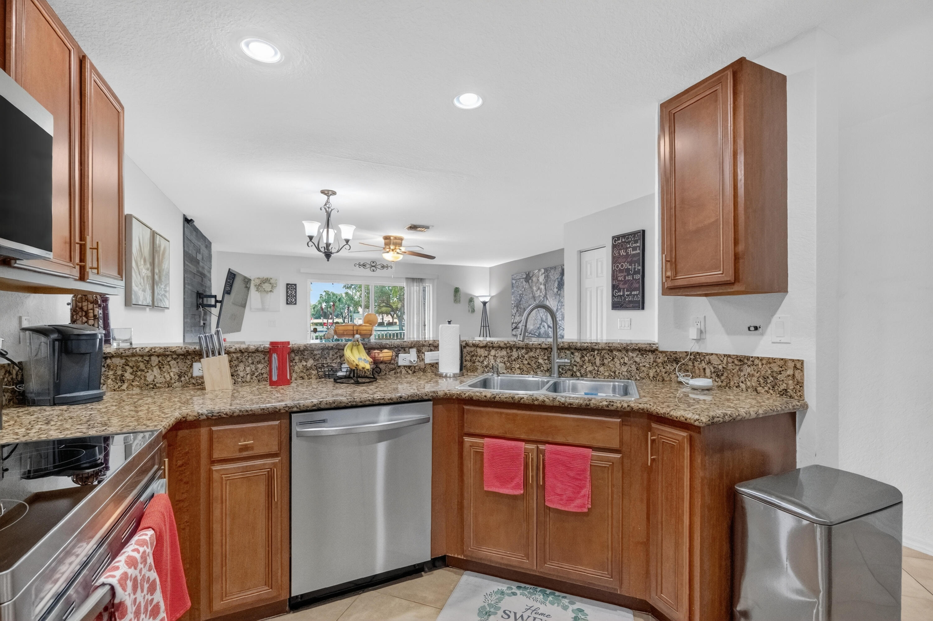 5904 Abbey Road Tamarac, FL 33321 - Photo 14 of 29 14-print-8I8A7085