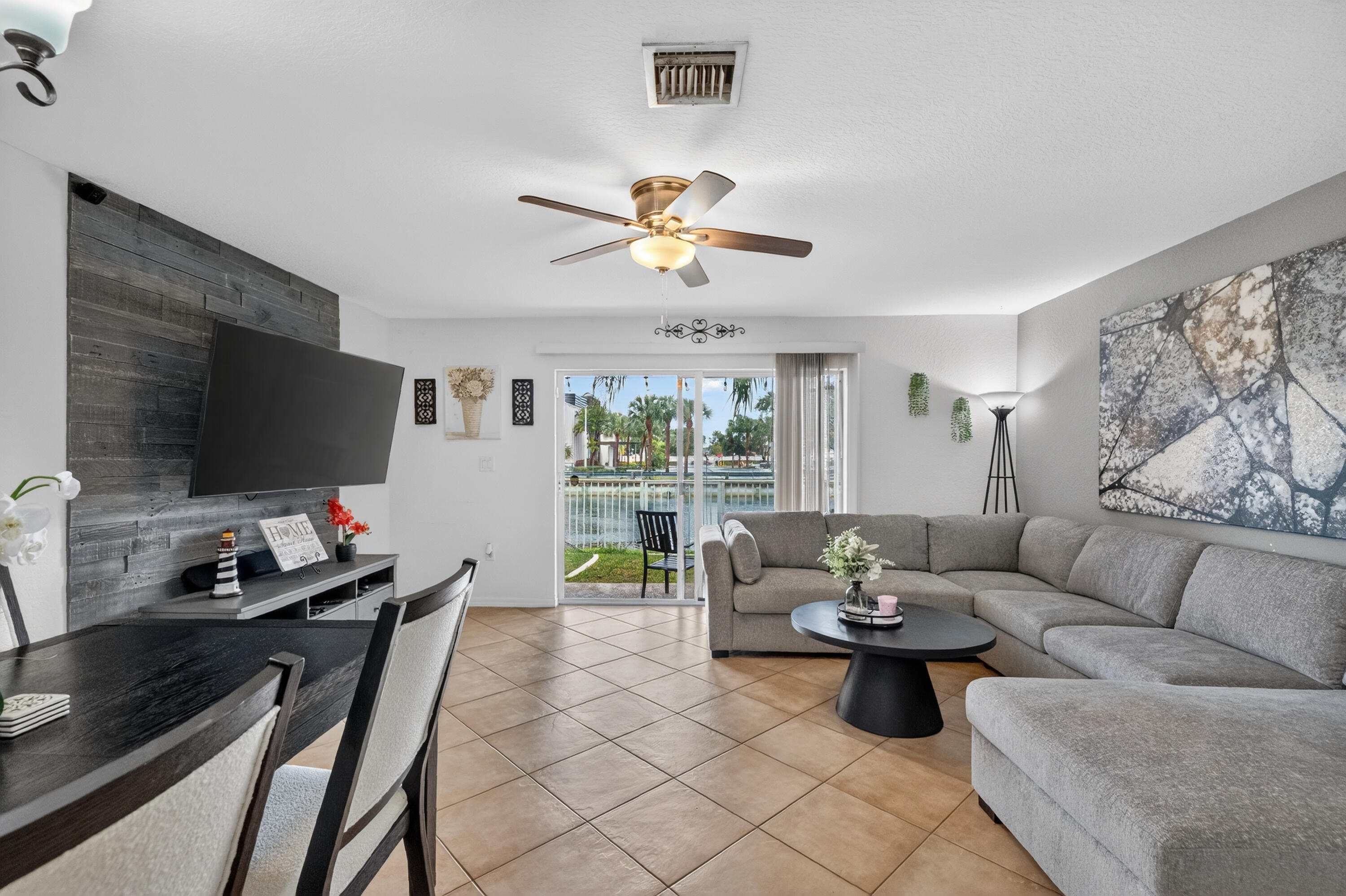 5904 Abbey Road Tamarac, FL 33321 - Photo 4 of 29 4-print-8I8A7037