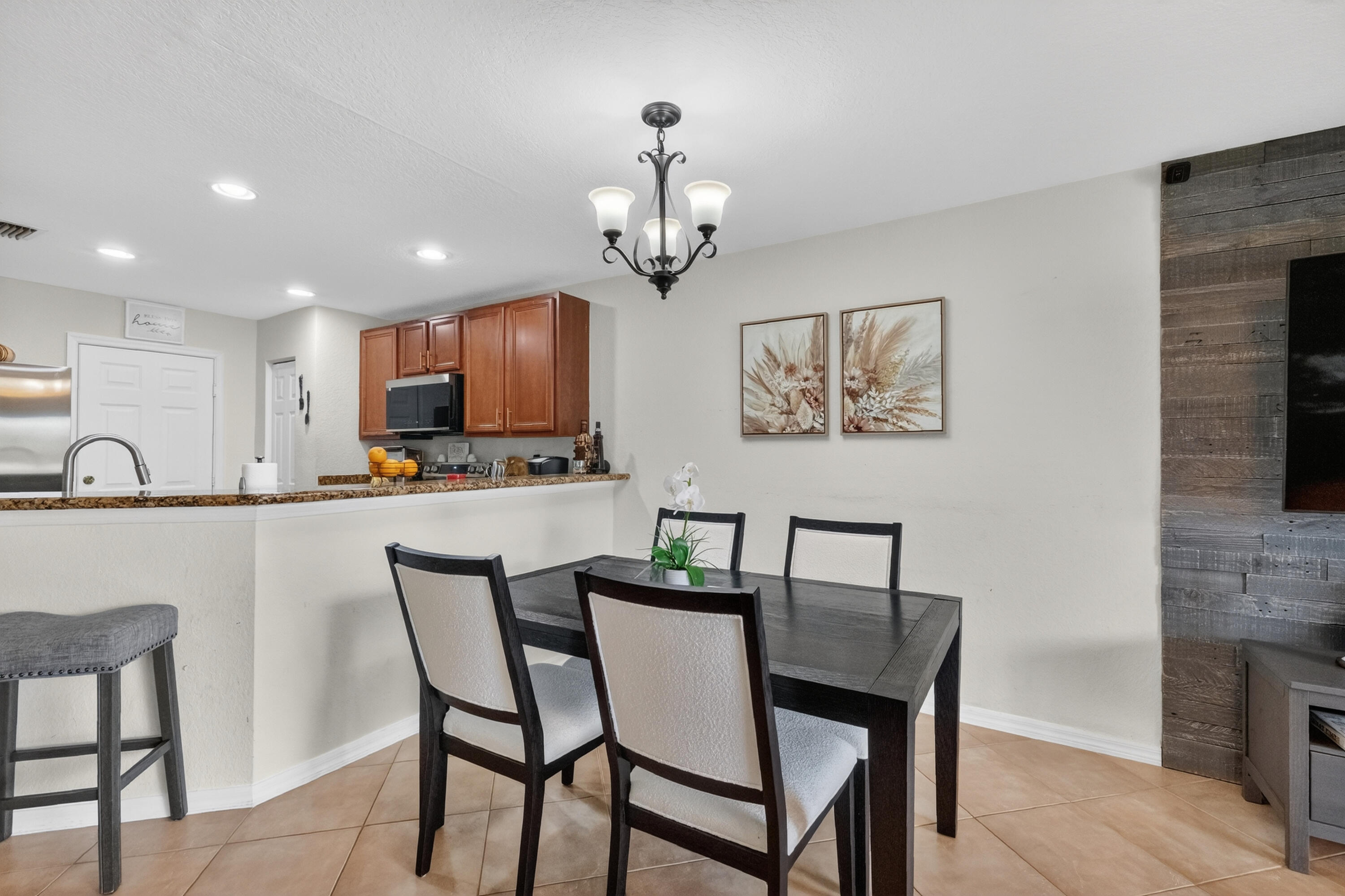 5904 Abbey Road Tamarac, FL 33321 - Photo 7 of 29 7-print-8I8A7053