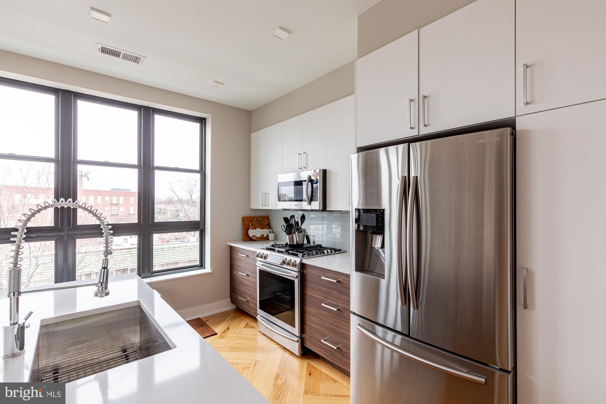 1345 K Street Southeast, Unit 407 Washington, DC 20003 - Photo 3 of 28