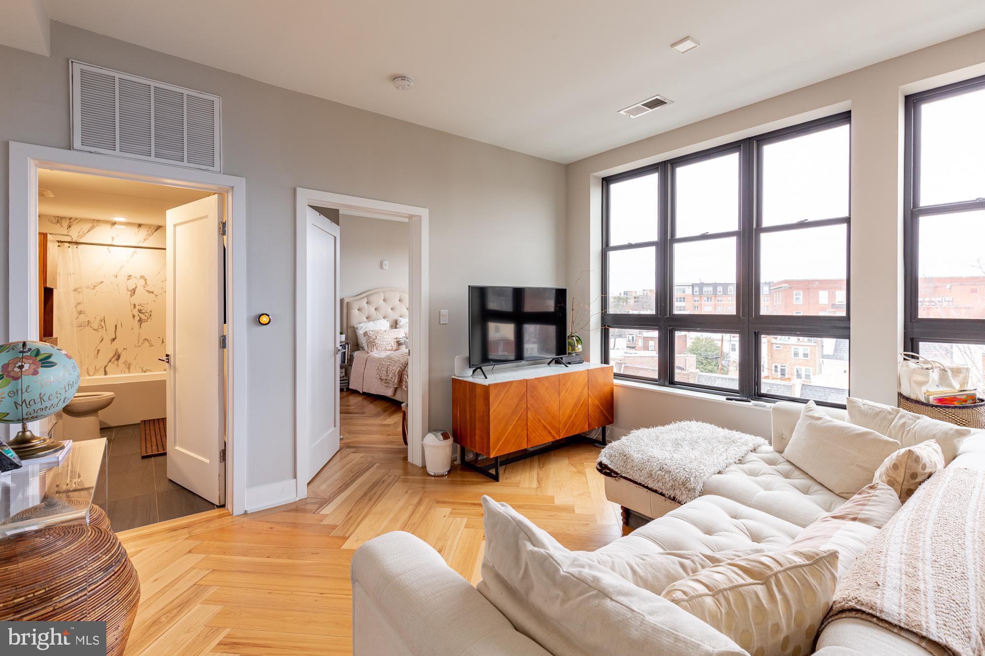 1345 K Street Southeast, Unit 407 Washington, DC 20003 - Photo 7 of 28