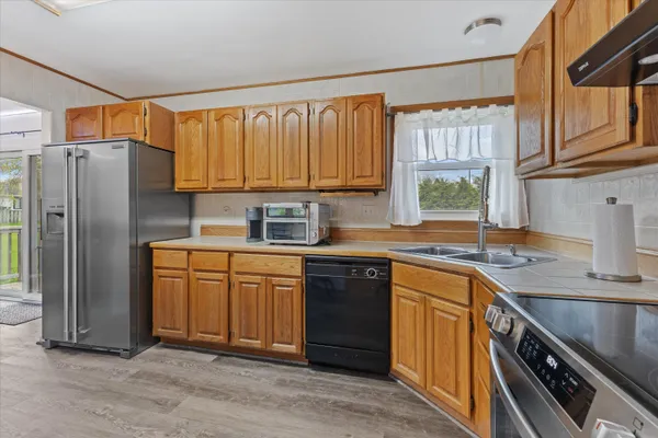 $350,000 | 115 Conrad Court, Mukwonago, WI 53149
