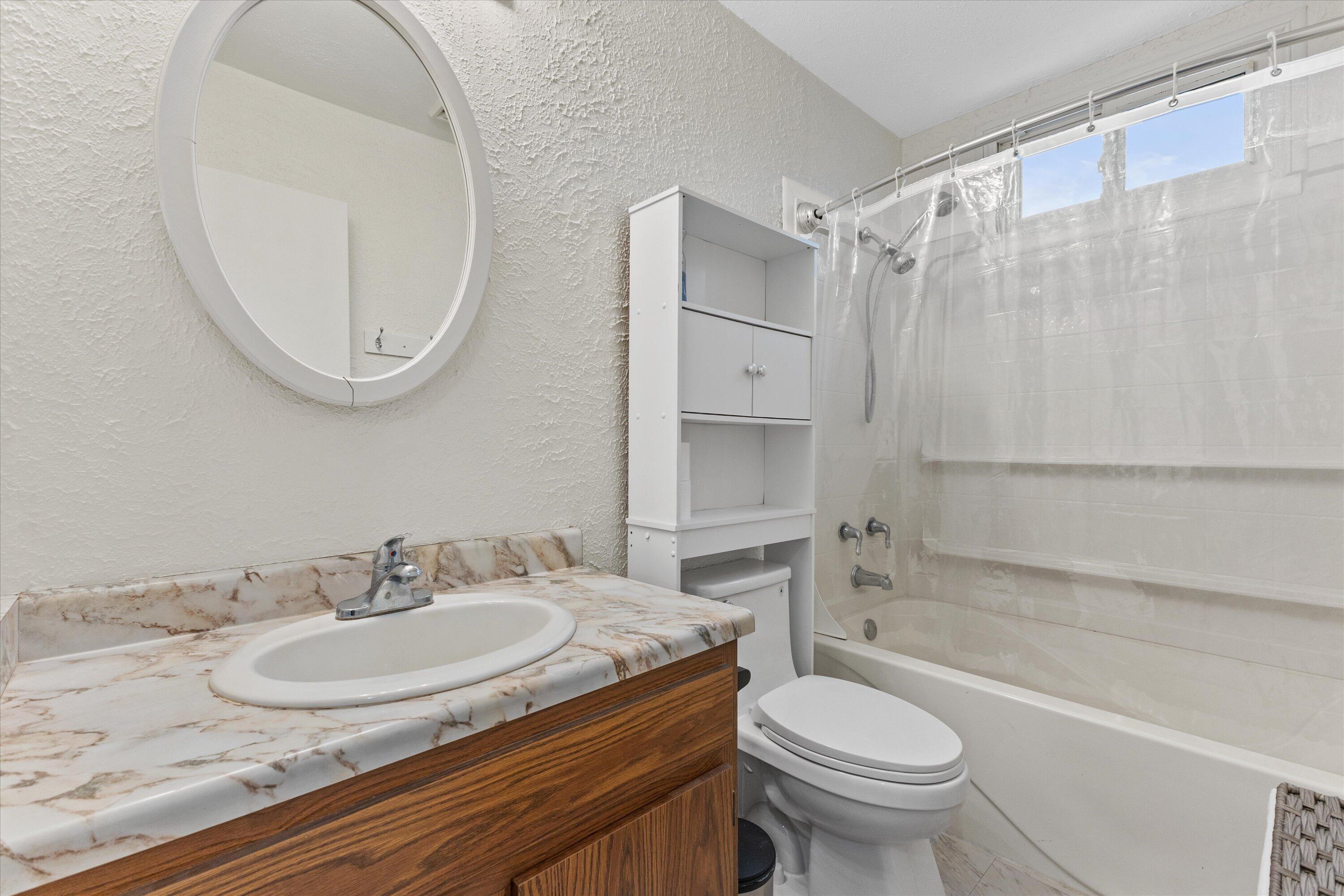115 Conrad Court Mukwonago, WI 53149 - Photo 10 of 29 Bathroom
