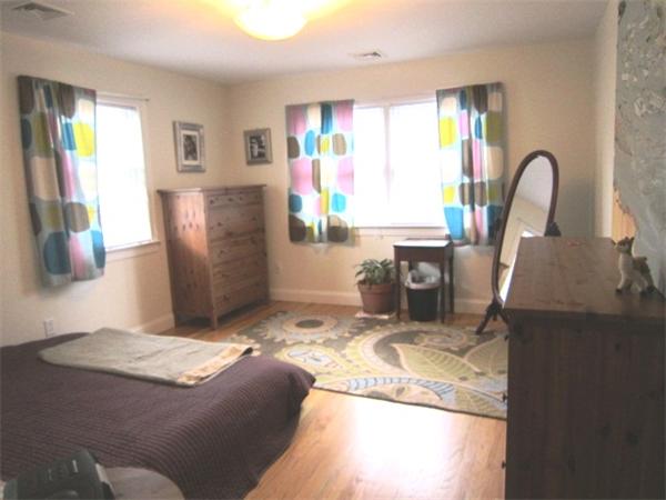 562 Trapelo Road, Unit 2 Belmont, MA 02478 - Photo 13 of 21 Gallery Image 13