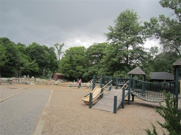 562 Trapelo Road, Unit 2 Belmont, MA 02478 - Photo 20 of 21 Gallery Image 20