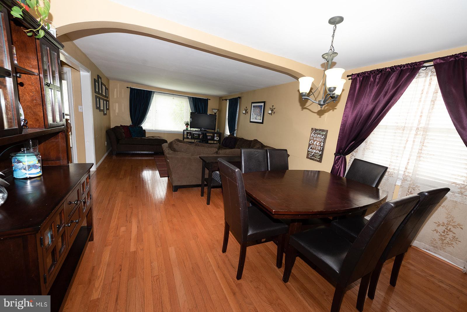23 Locust Road Morton, PA 19070 - Photo 4 of 26