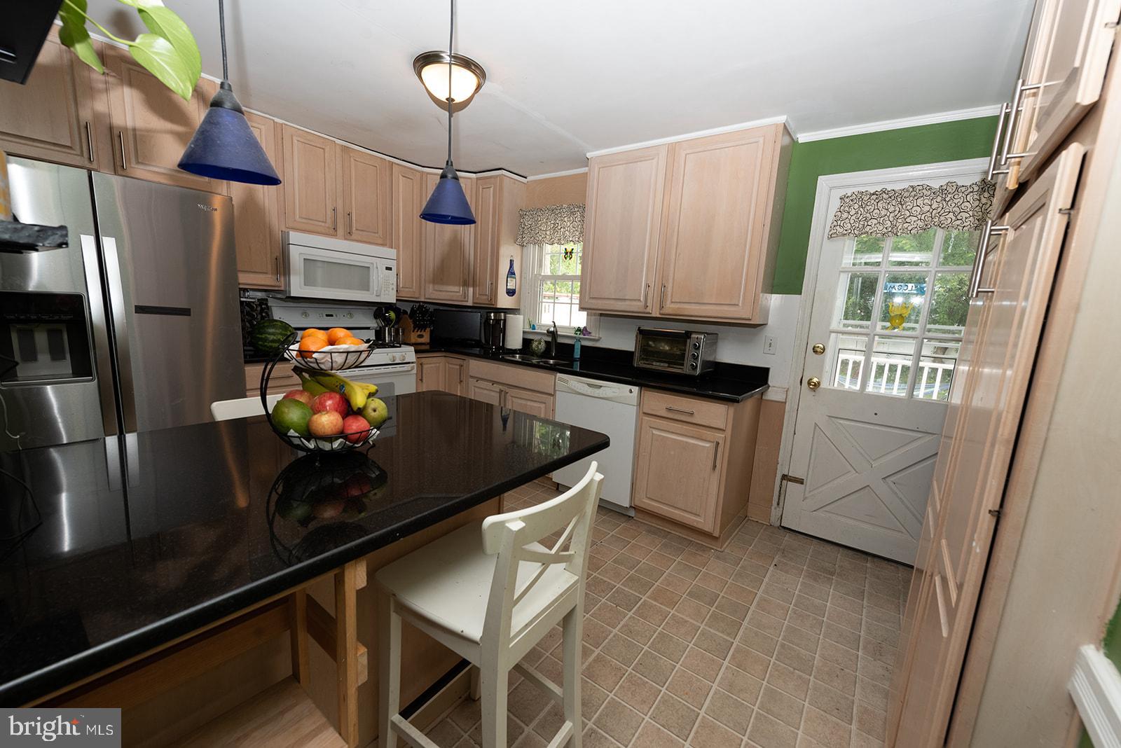 23 Locust Road Morton, PA 19070 - Photo 5 of 26