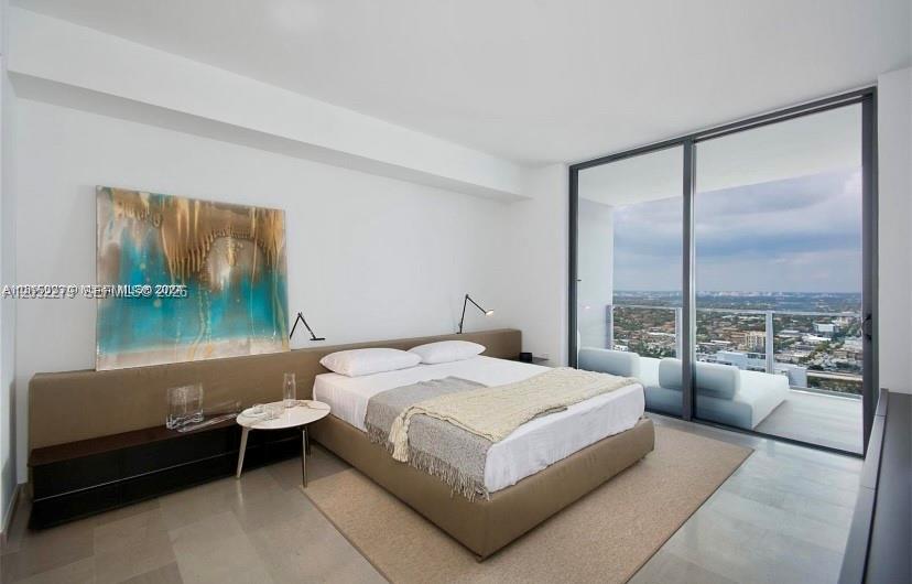 88 Southwest 7th Street, Unit 2712 Miami, FL 33130 - Photo 5 of 16