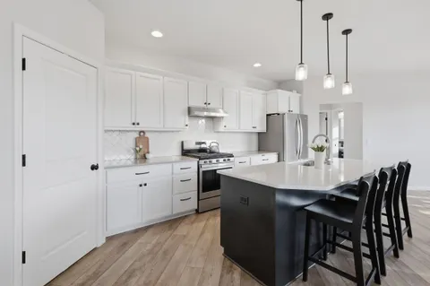 $590,000 | 5326 North Peninsula Way, McFarland, WI 53558