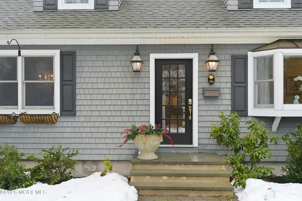 $5,500 | 96 Lakeshore Drive, Red Bank, NJ 07701