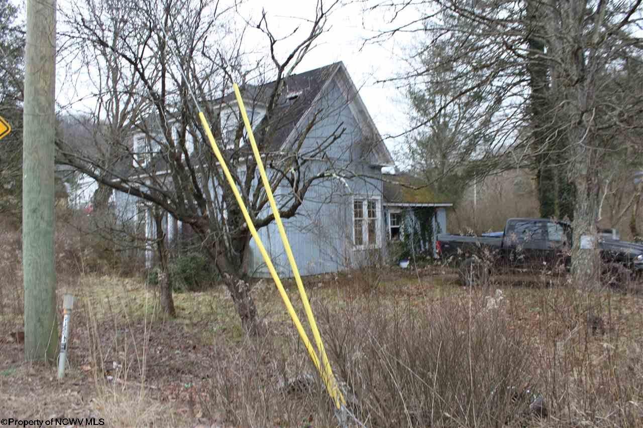1389 Middletown Road Fairmont, WV 26554 - Photo 5 of 9 Gallery Image 5