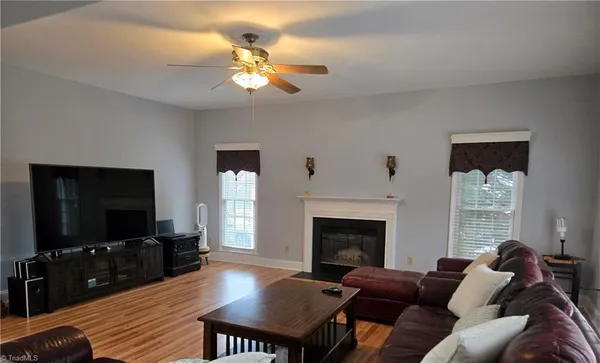 $485,000 | 3405 Peninsula Drive, Jamestown, NC 27282