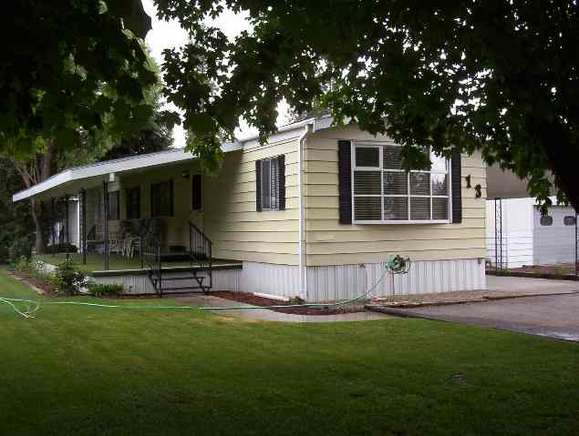 4202 East Lane Park Road, Unit 13 Mead, WA 99021 - Photo 1 of 1