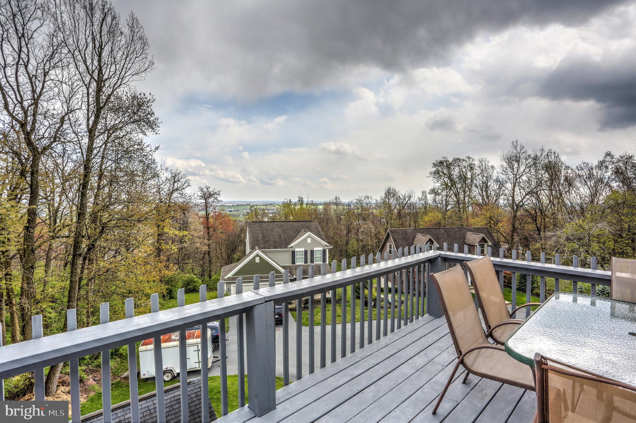 145 Ridge Avenue Ephrata, PA 17522 - Photo 14 of 39 Deck
