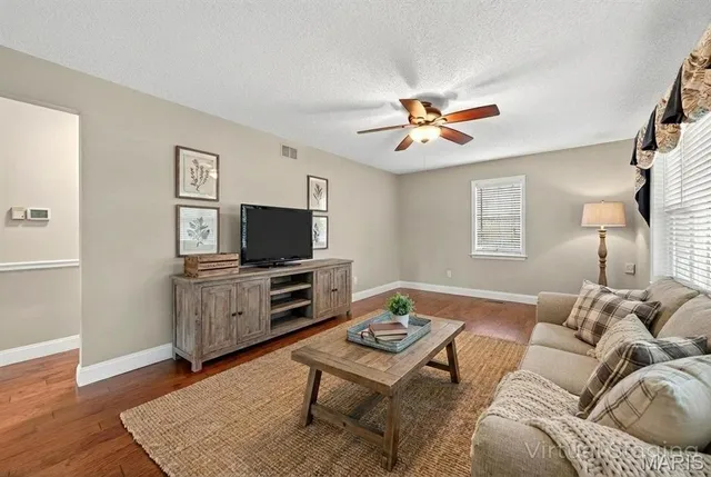 $380,000 | 5591 Old Highway 21, Barnhart, MO 63012