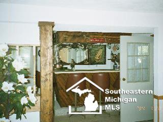 3395 West Temperance Road Lambertville, MI 48144 - Photo 5 of 12 839521-4.JPG