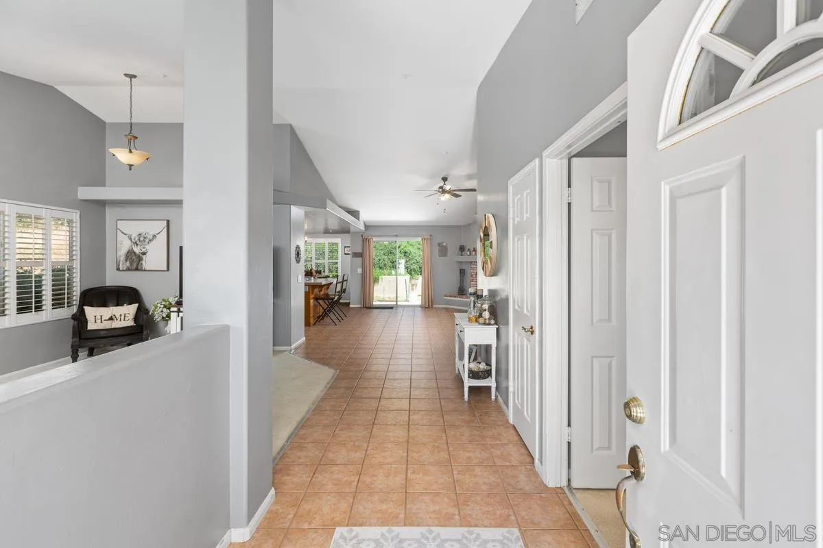 24560 Pappas Road Ramona, CA 92065 - Photo 5 of 31 Gallery Image 5