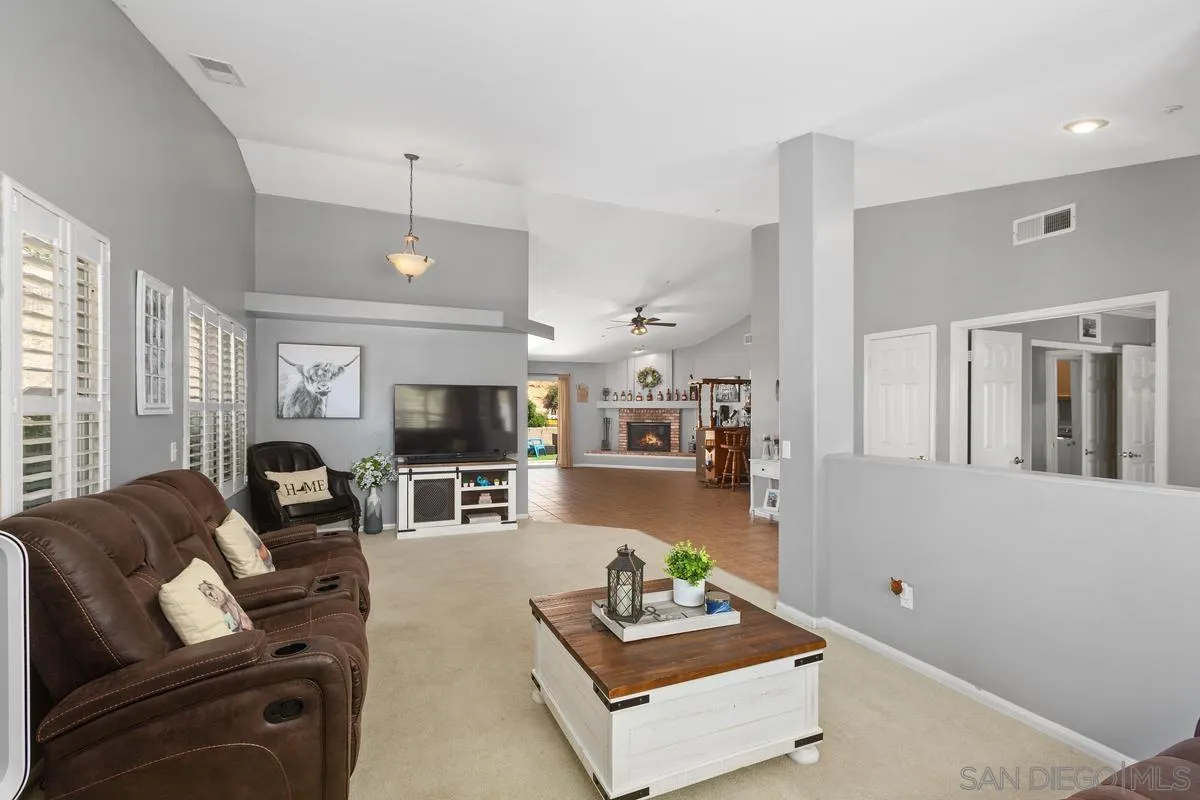 24560 Pappas Road Ramona, CA 92065 - Photo 6 of 31 Gallery Image 6
