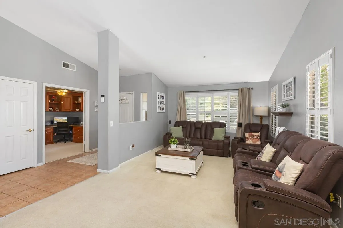 24560 Pappas Road Ramona, CA 92065 - Photo 8 of 31 Gallery Image 8