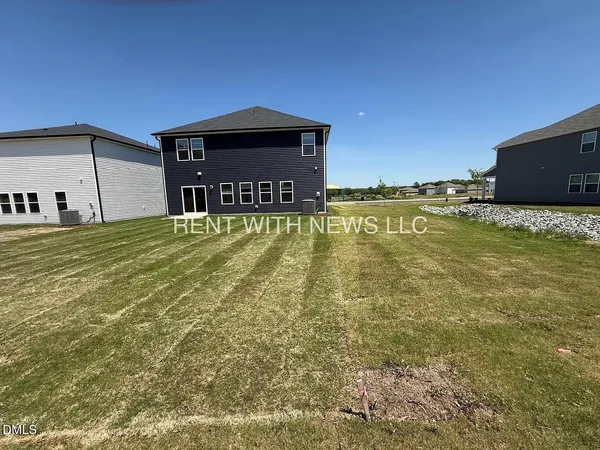 $2,250 | 539 White Birch Lane, Angier, NC 27501