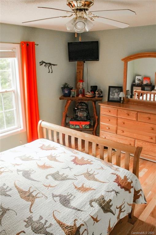 76 Chipmunk Ridge, Unit 38 Marion, NC 28752 - Photo 14 of 24 Gallery Image 14