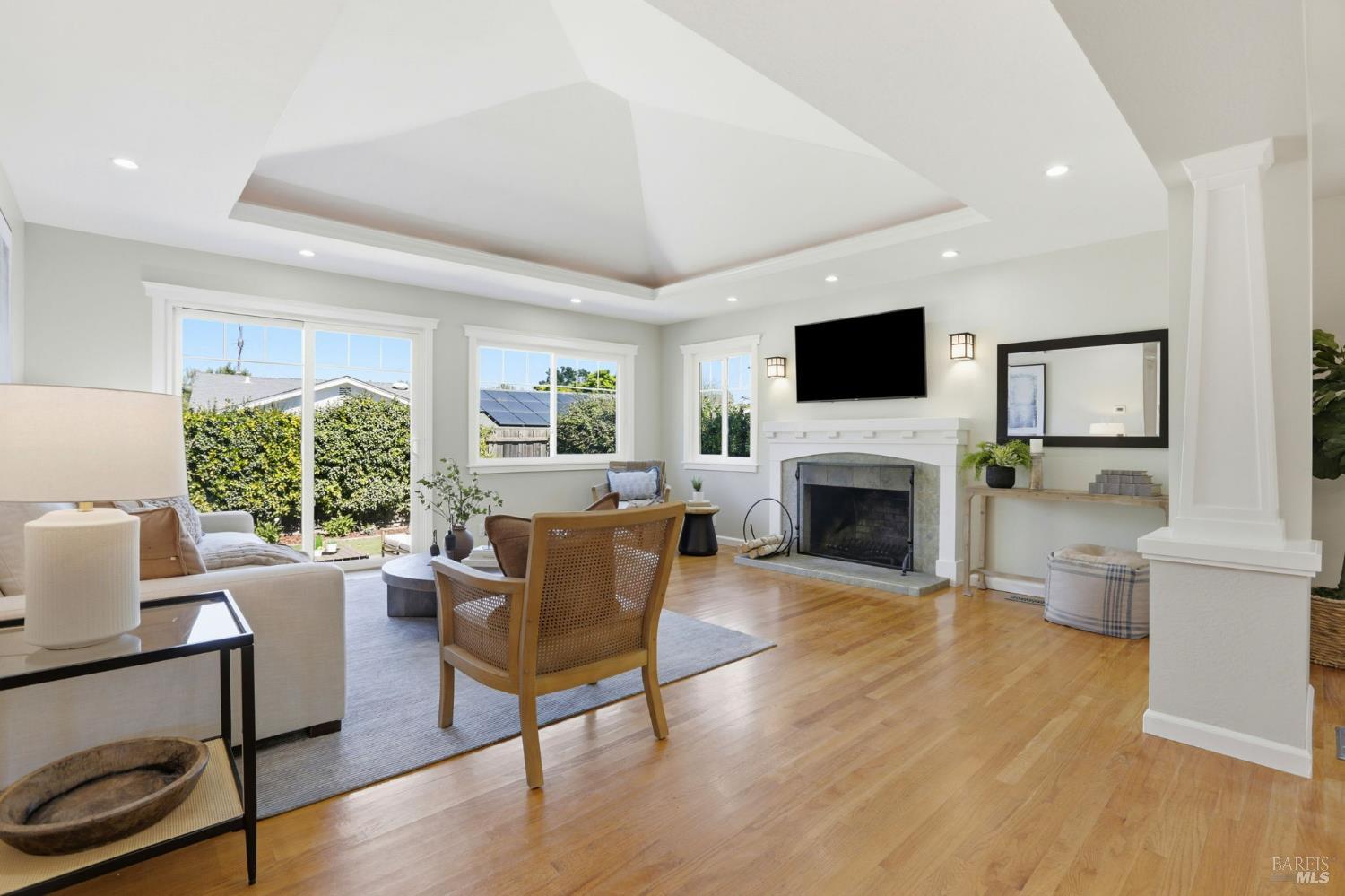 30 Corte Roble Novato, CA 94949 - Photo 2 of 36