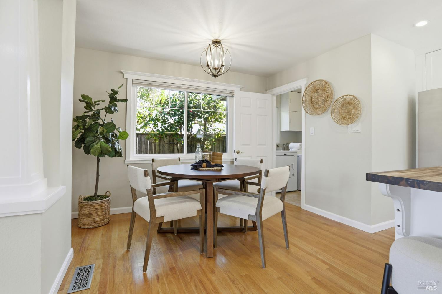 30 Corte Roble Novato, CA 94949 - Photo 4 of 36