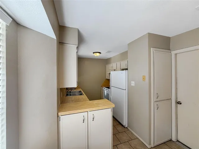 $2,200 | 4325 Beall Boulevard, Abilene, TX 79606