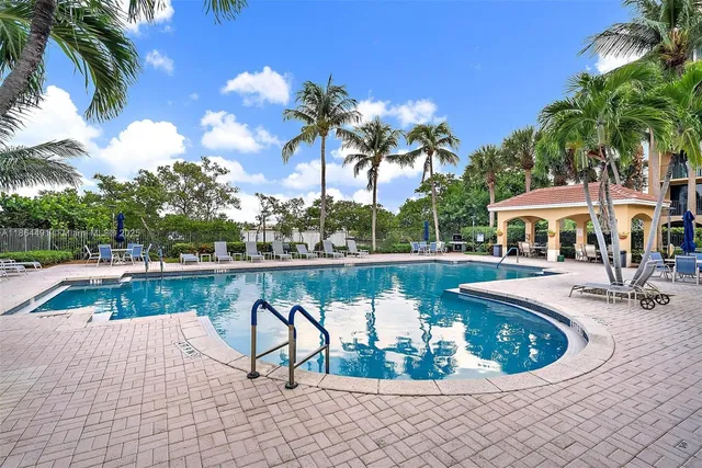 $300,000 | 1200 Scotia Drive, Unit 203, Hypoluxo, FL 33462