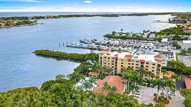 $300,000 | 1200 Scotia Drive, Unit 203, Hypoluxo, FL 33462