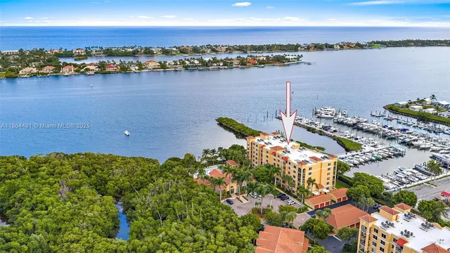 $300,000 | 1200 Scotia Drive, Unit 203, Hypoluxo, FL 33462