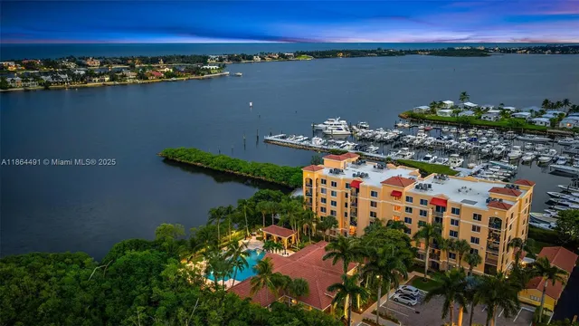 $300,000 | 1200 Scotia Drive, Unit 203, Hypoluxo, FL 33462